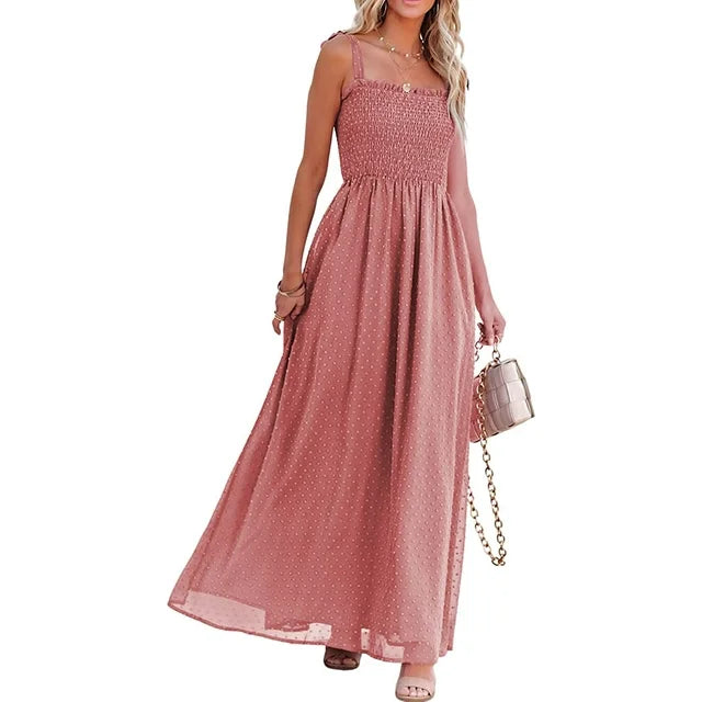 Larada - Robe maxi aérienne avec un délicat motif à pois