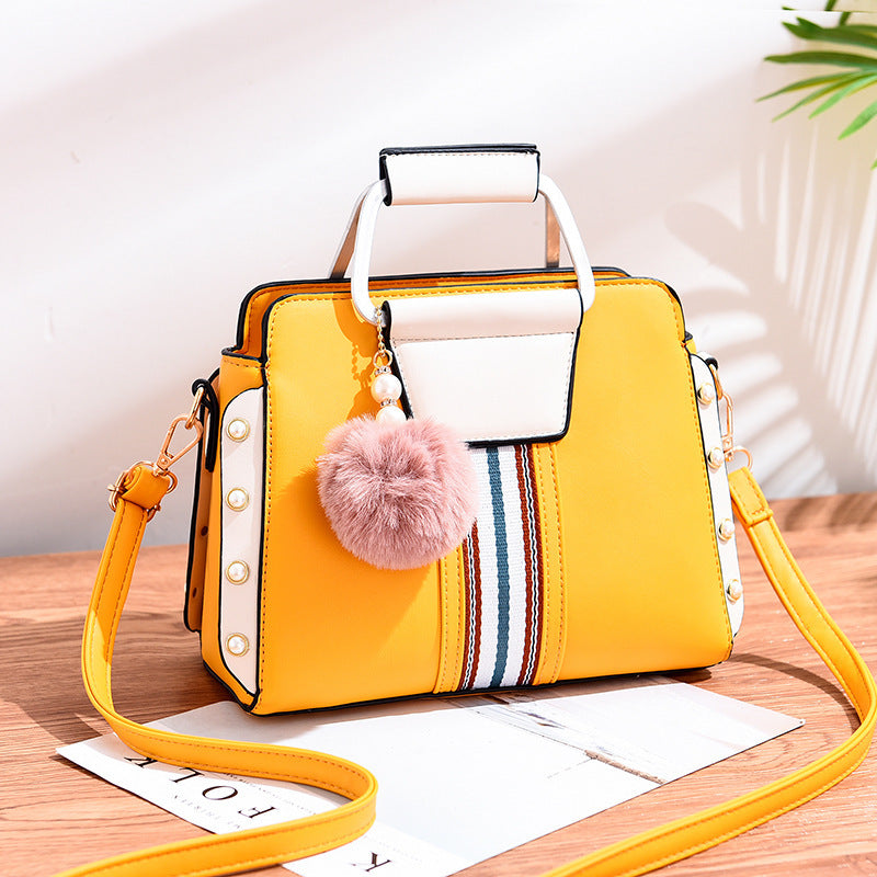 Sac à main avec détails modernes - Fiorella