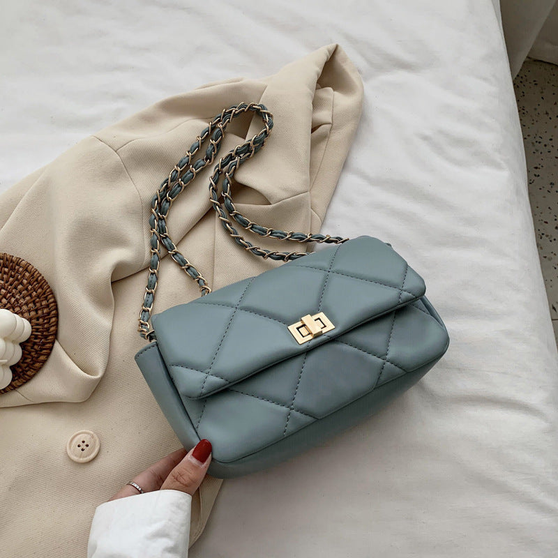 Sac matelassé avec chaîne - Noelia