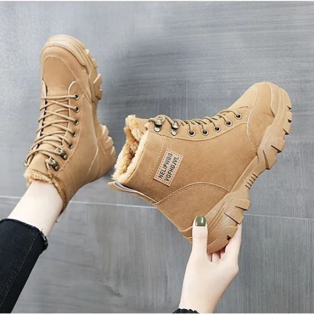 Bottes urbaines pour femmes à semelles épaisses et lacets métalliques - Leona