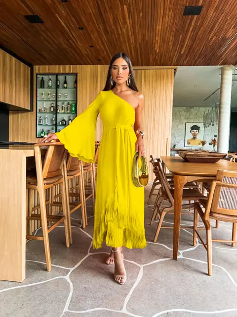 Lucy - Robe à la mode avec franges