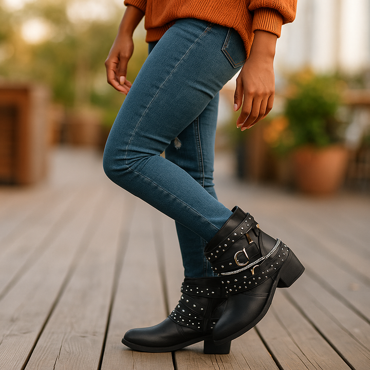 Low boots en cuir végétalien avec boucles et chaînes pour femmes - Leticia
