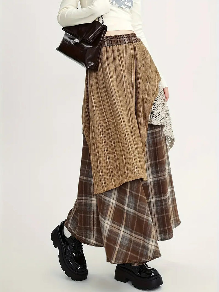 Jupe trapèze longue et asymétrique, élégante et moderne, parfaite pour un look féminin et branché