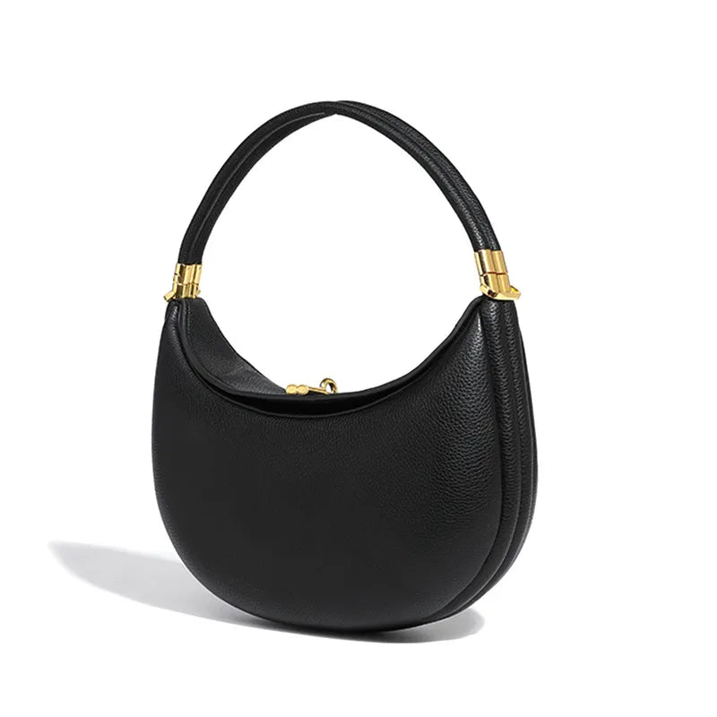 Sac demi-lune en cuir végétalien avec accessoires dorés - Yuna