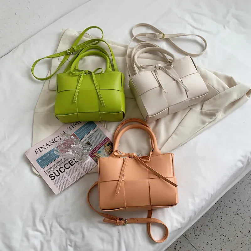 Petit sac à bandoulière à effet tressé pour femme - Lía