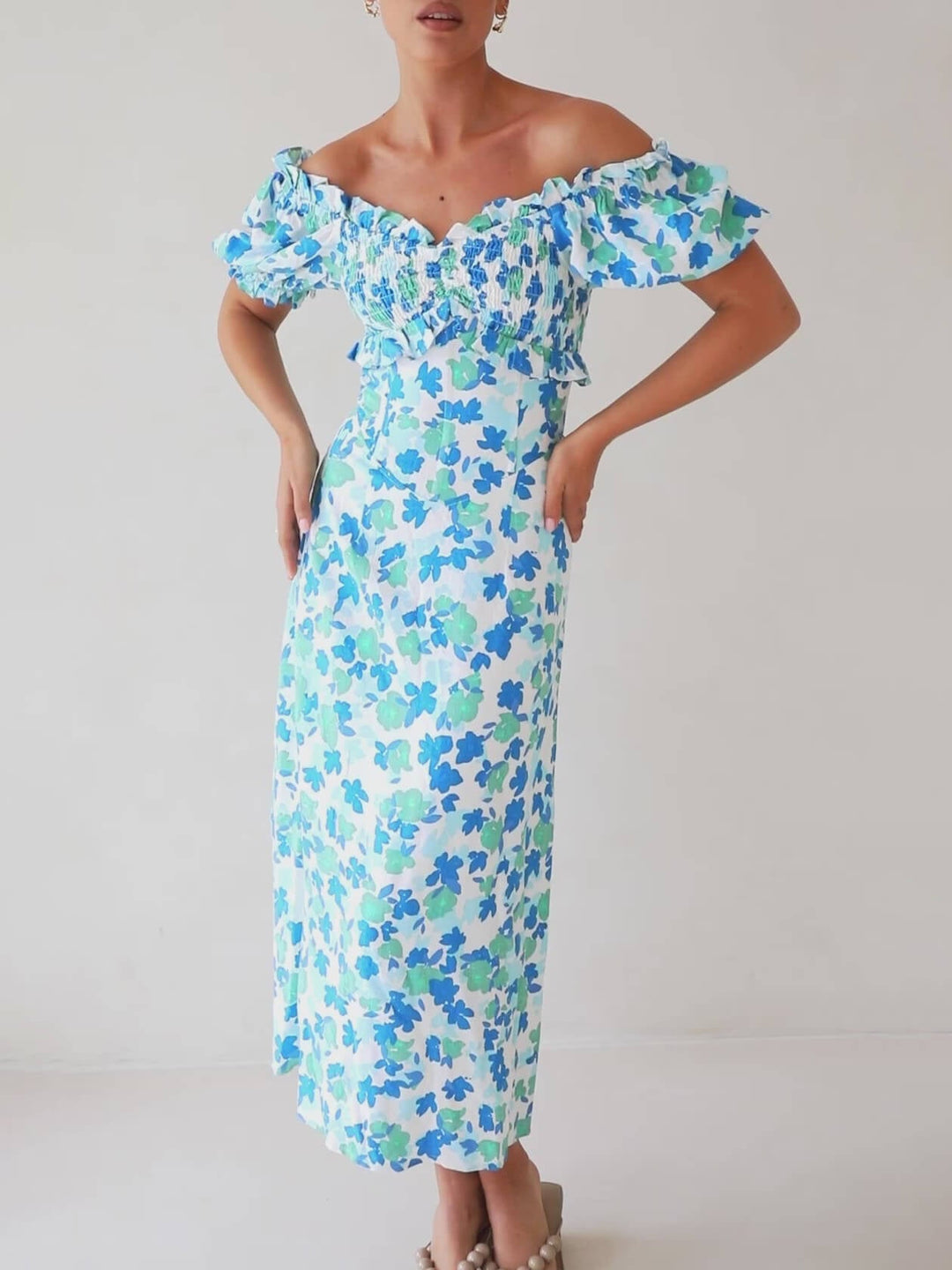 Mae - Robe midi estivale fraîche à motifs floraux