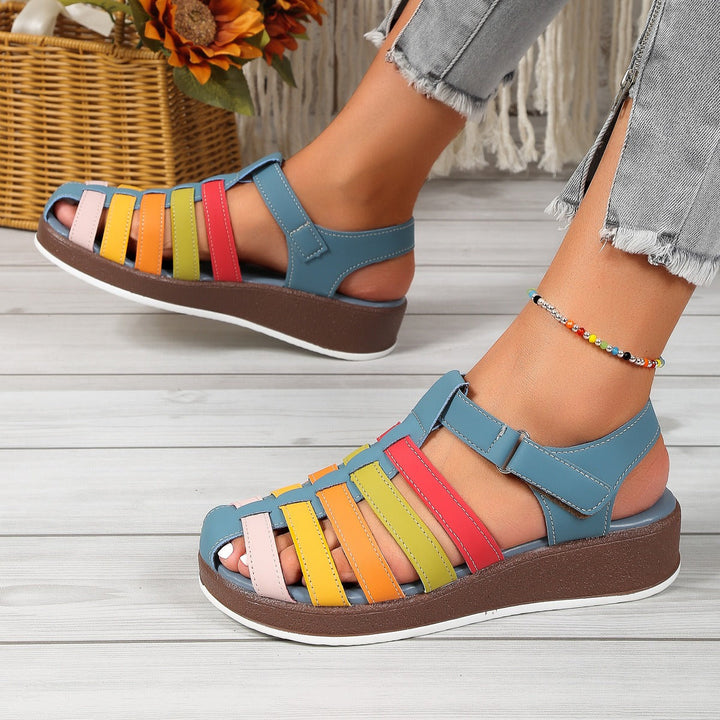 Sandales féminines décontractées multicolores à brides croisées et semelle confortable - Nayeli