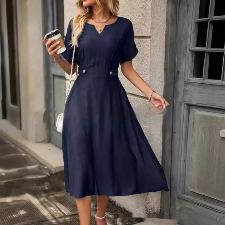 Robe midi pour femme avec taille ajustée dans un style fluide et élégant - Renata
