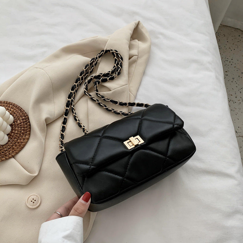 Sac matelassé avec chaîne - Noelia