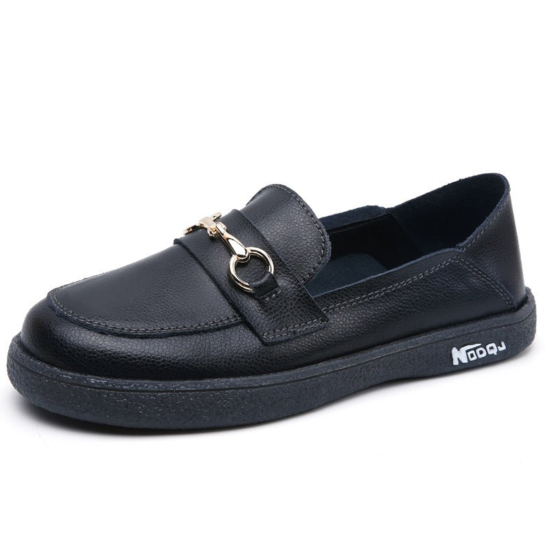 Mocassins plats pour femmes, détails métalliques blancs - Melora