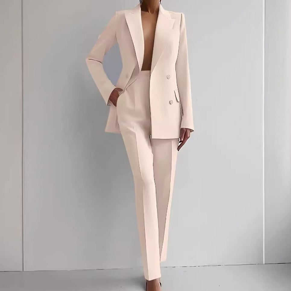 Tailleur sur mesure pour femmes, coupe élégante et ajustée - Adriana