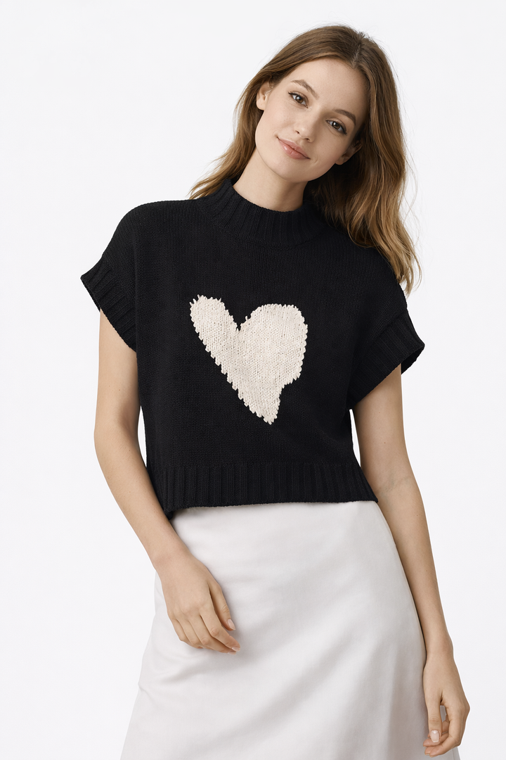 Pull tricoté à cœur central pour femmes - Bryndís