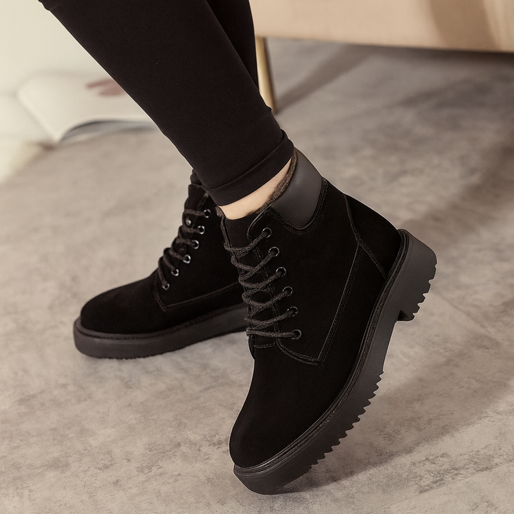 Bottes pour femmes en suédine avec intérieur chaud - Nerelis