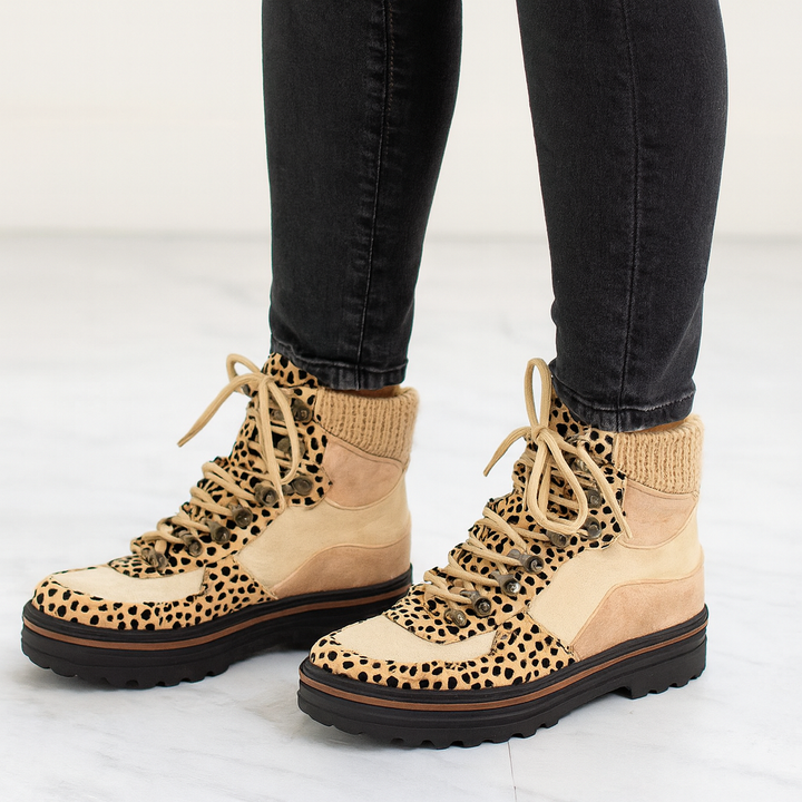 Bottes pour femmes avec structure renforcée et laçage avant - Ismarie