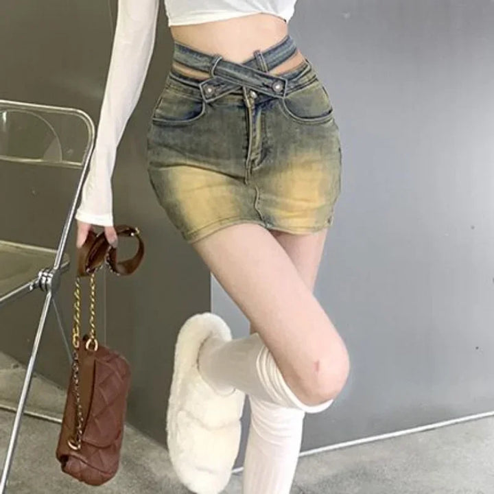 Nori - Jupe en denim moderne avec ceinture échancrée