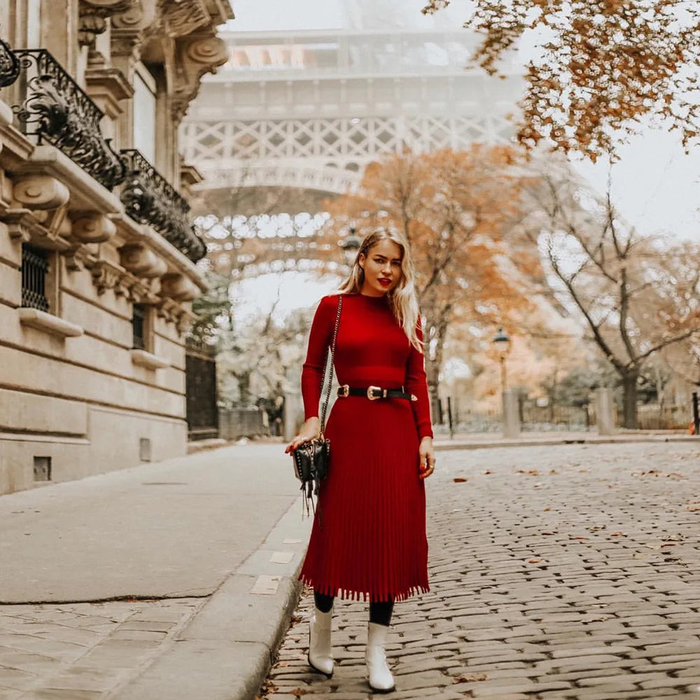 Elise - Robe midi en tricot côtelé à ourlet évasé