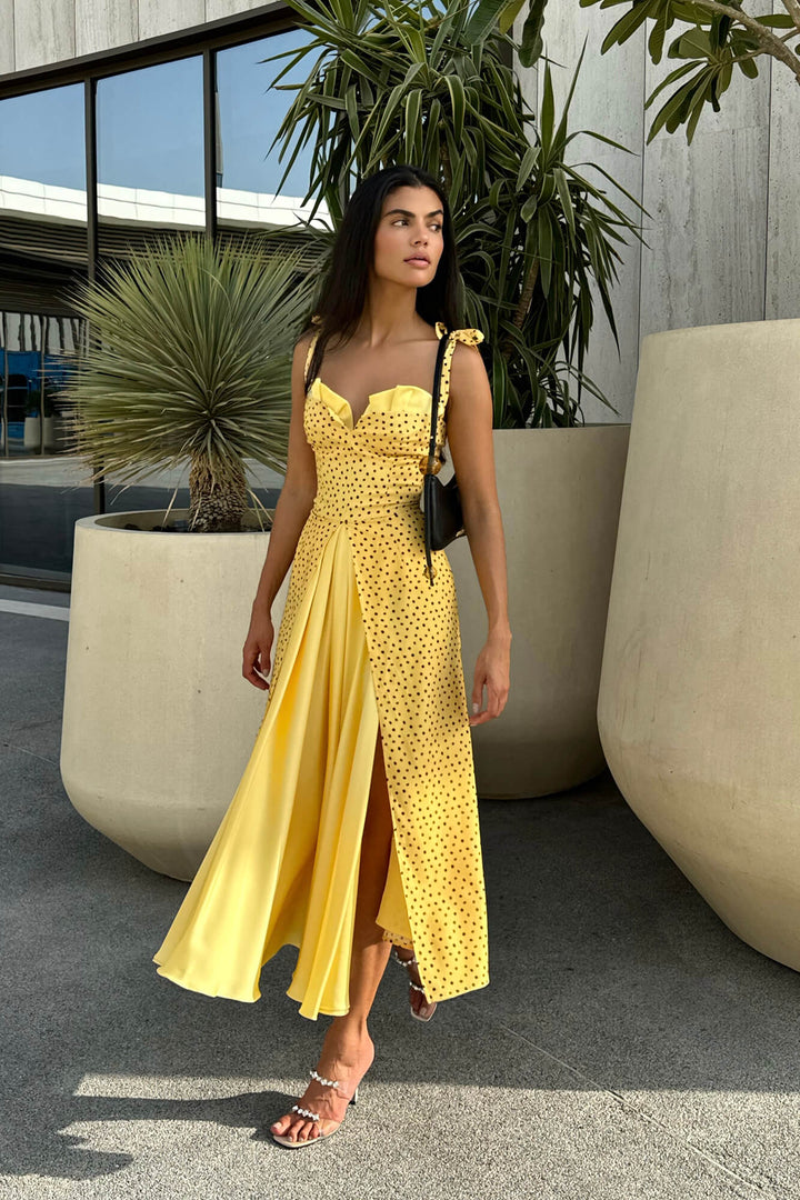 Stefania - Robe longue décolletée en V