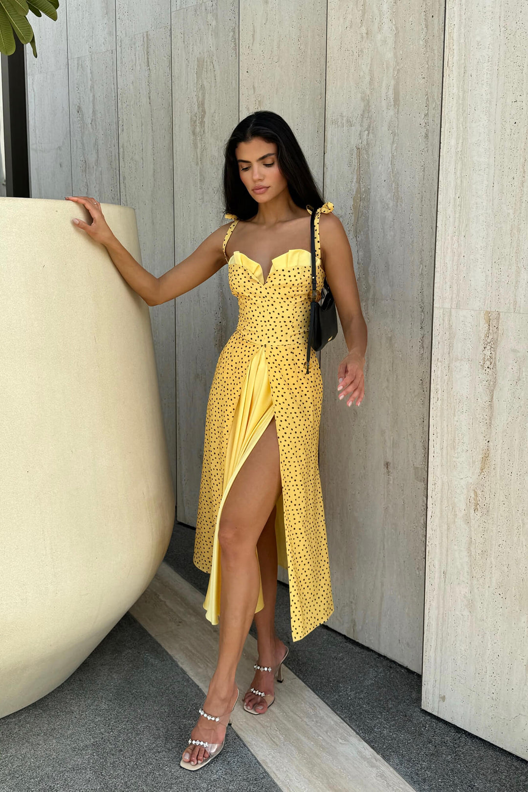 Stefania - Robe longue décolletée en V