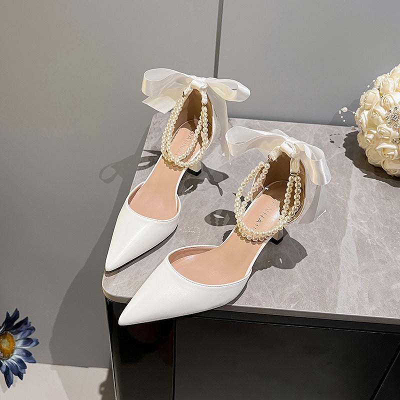 Talons hauts pour femmes avec détails perlés dans un style raffiné - Oriane