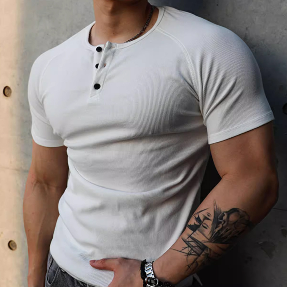 Bryce - T-shirt Henley ajusté