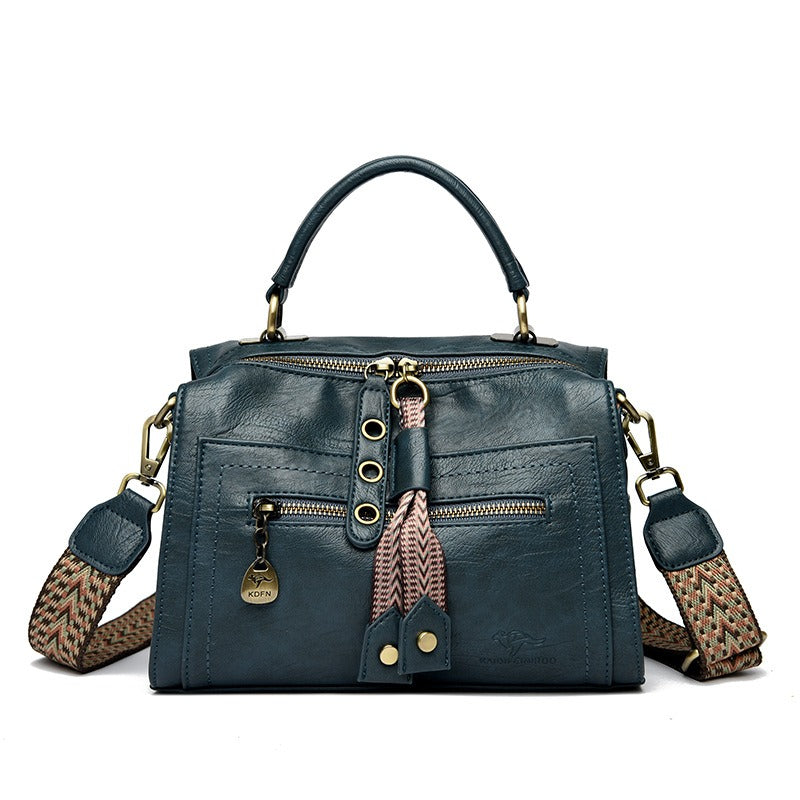Sac à bandoulière en cuir synthétique avec détails métalliques - Juliette