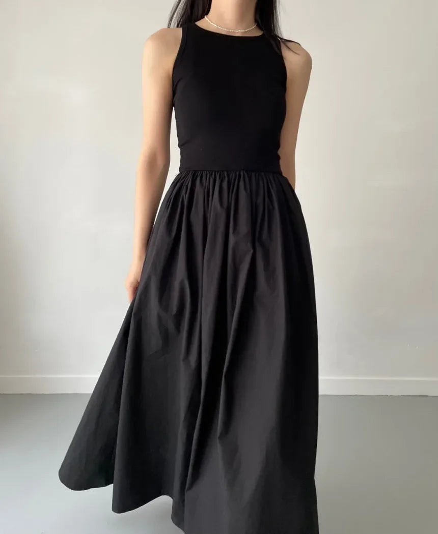 Robe longue élégante sans manches noire - Marie