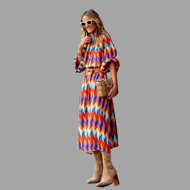 Aleiah - Robe midi colorée avec motif à chevrons et ceinture