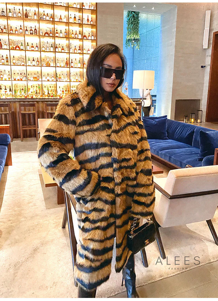 Manteau long à effet de fausse fourrure et imprimé animalier pour femme - Brisa