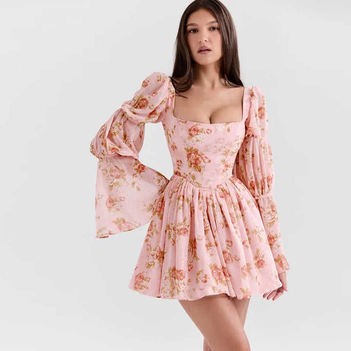 Danys - Mini robe rose à imprimé floral et style doux