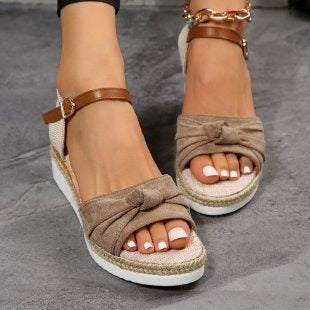 Sandales compensées pour femmes avec nœud en textile gris - Melania