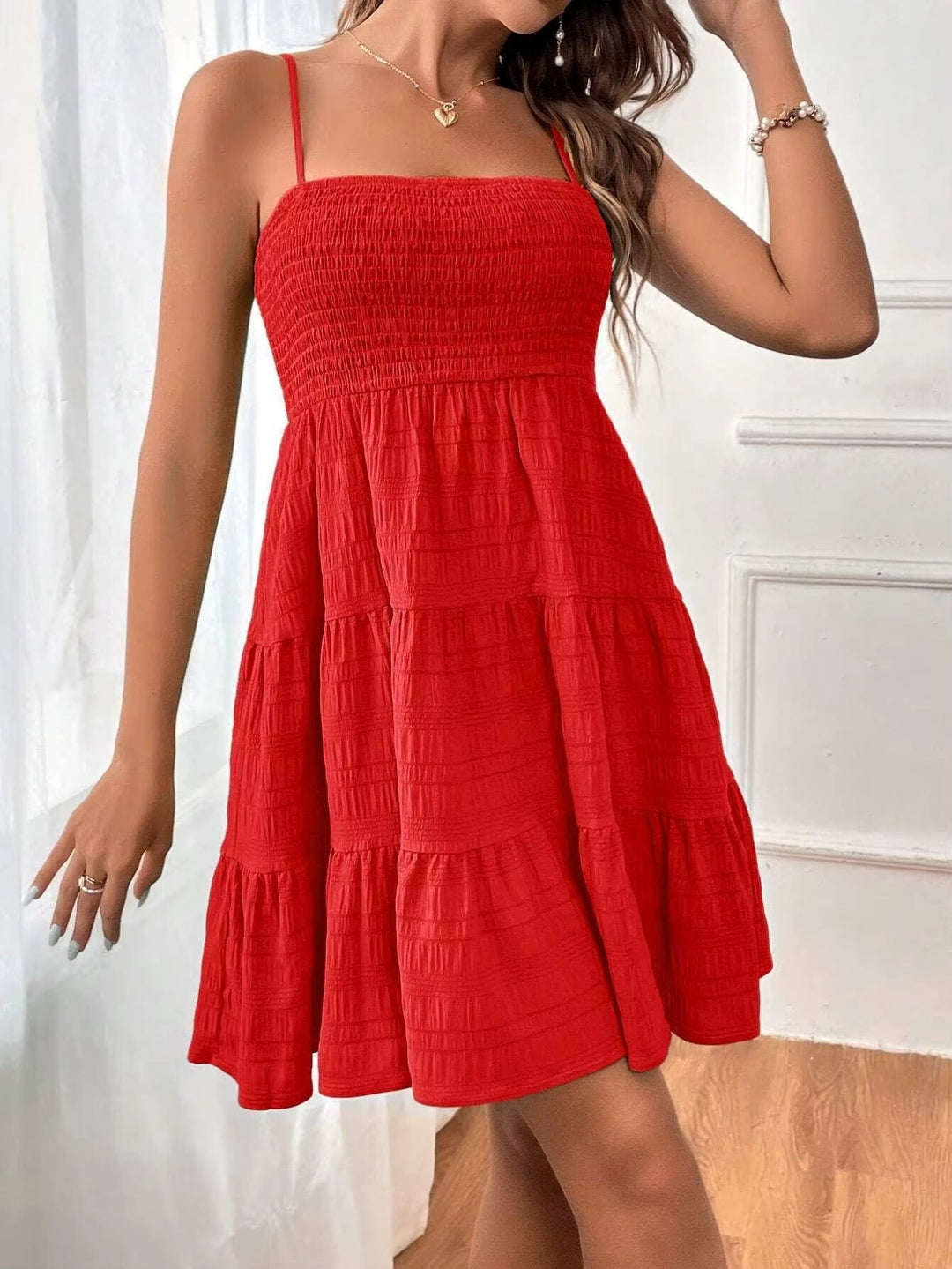 Robe courte sans manches avec volant vibrant - Melania