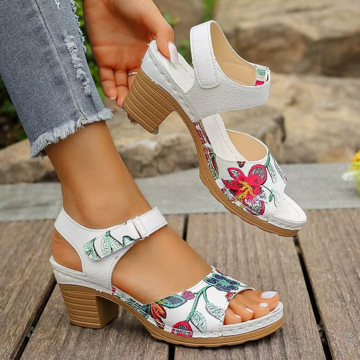 Sandales pour femmes à imprimé floral et à talon épais - Aurelina