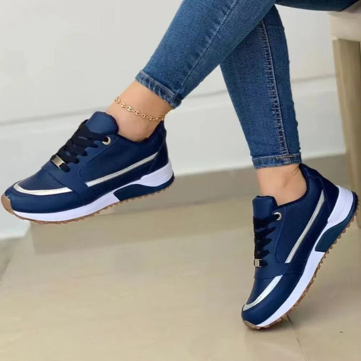 Baskets pour femmes avec détails métalliques dans un style décontracté - Julieta