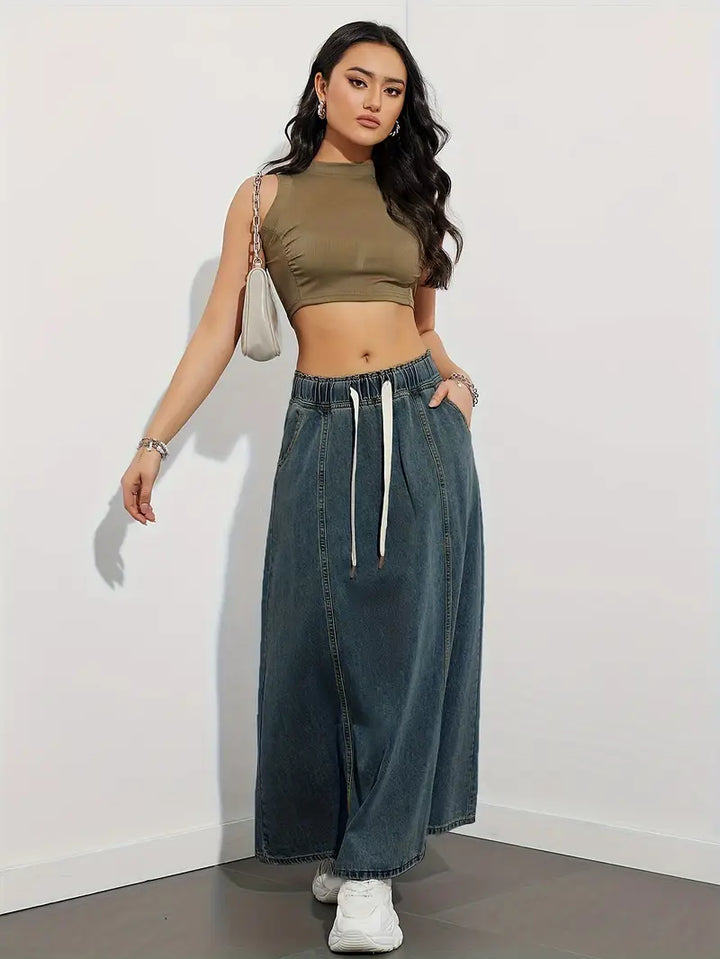 Jupe longue en denim avec cordon de serrage réglable, confortable et polyvalente, parfaite pour un look décontracté et branché
