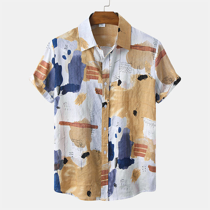 Chemise à manches courtes pour hommes, au design boho et aux imprimés originaux.