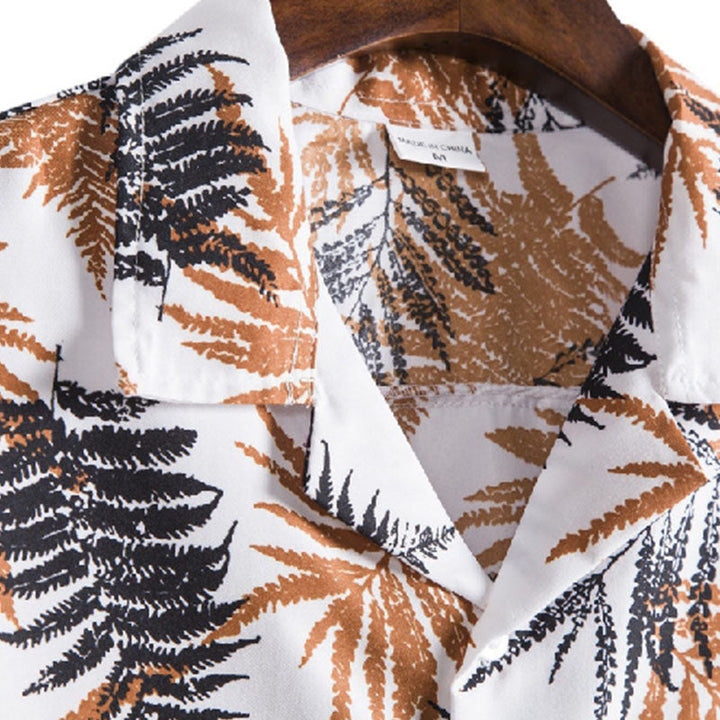 Chemise à manches courtes élégante pour hommes avec un design floral cool