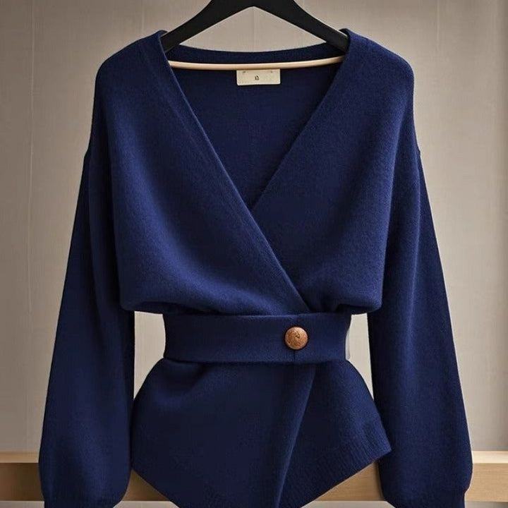 Pull croisé en maille côtelée pour femmes, avec détail de ceinture dans un style élégant - Matildee