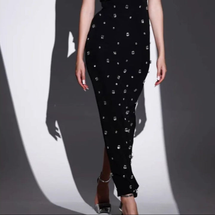 Robe longue pour femme avec strass décolleté asymétrique style élégant - Vianey