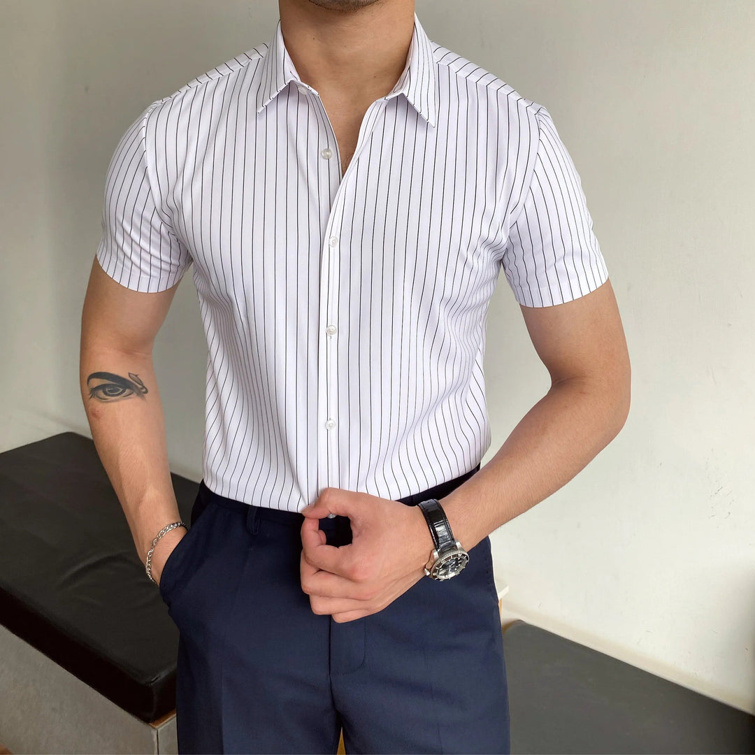 Chemise formelle ajustée à manches courtes et à rayures pour hommes - Isandro