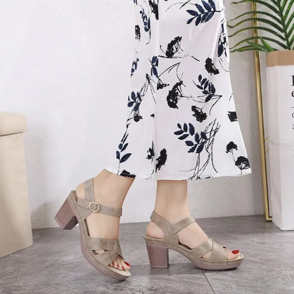 Sandales à talon large pour femmes en cuir synthétique à motif croisé - Brigitte