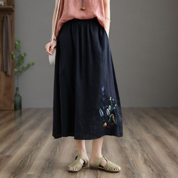 Jupe midi pour femme avec taille élastiquée et broderie florale faite à la main - Amandine