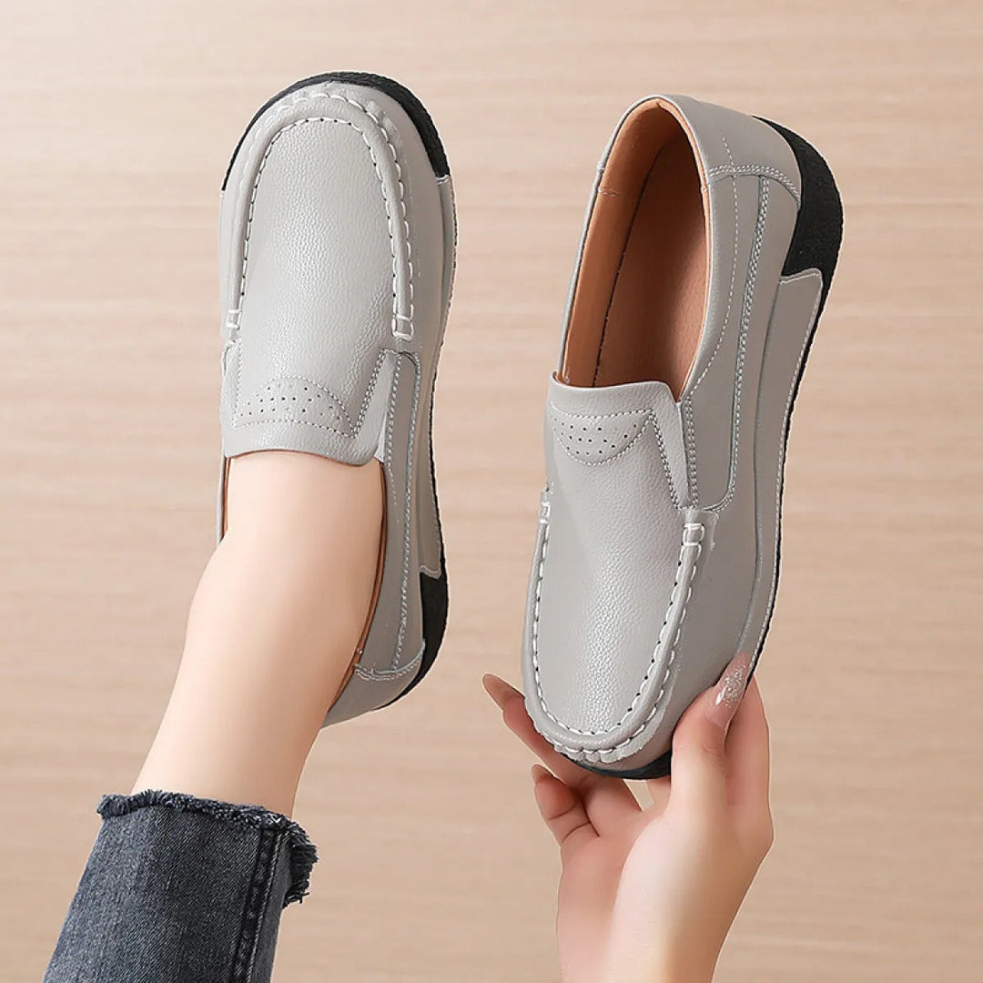 Mocassins pour femmes en cuir synthétique avec semelle antidérapante dans un style décontracté - Angela