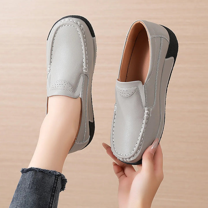 Mocassins pour femmes en cuir synthétique avec semelle antidérapante dans un style décontracté - Angela