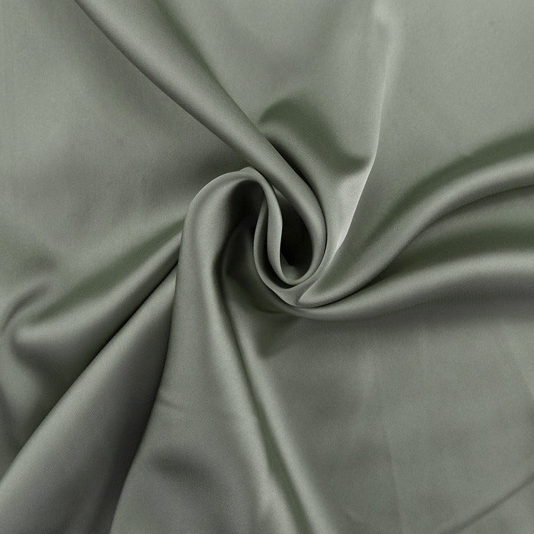 Robe femme en satin à manches évasées et encolure croisée - Margaux