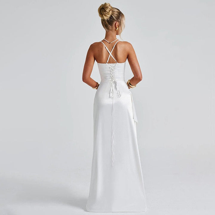 Robe longue à volants en satin pour femmes avec fente sur le côté - Lorena