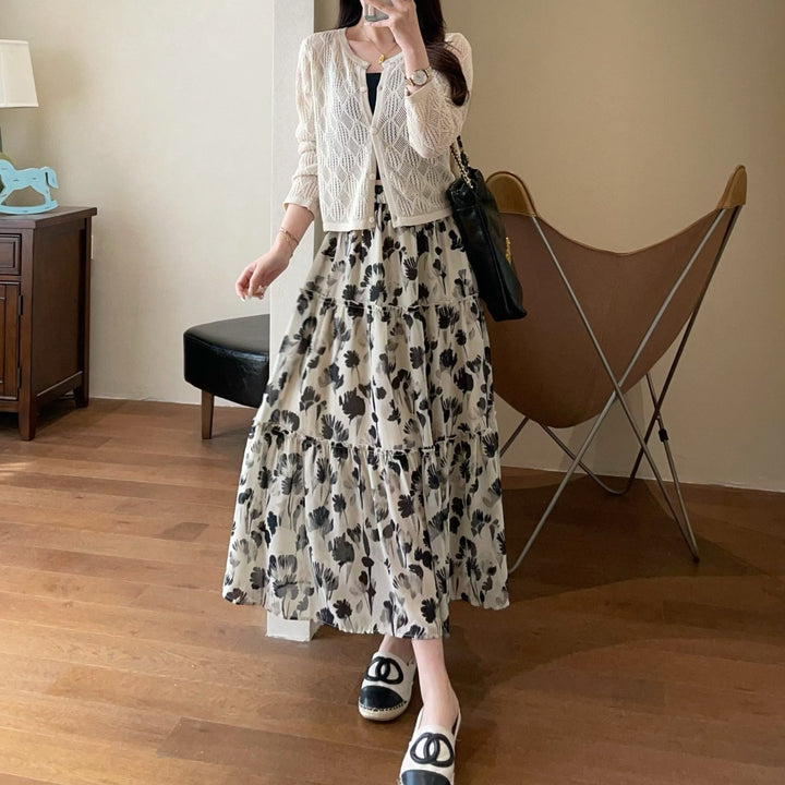 Jupe longue pour femme à imprimé floral monochrome et coupe fluide - Mireille