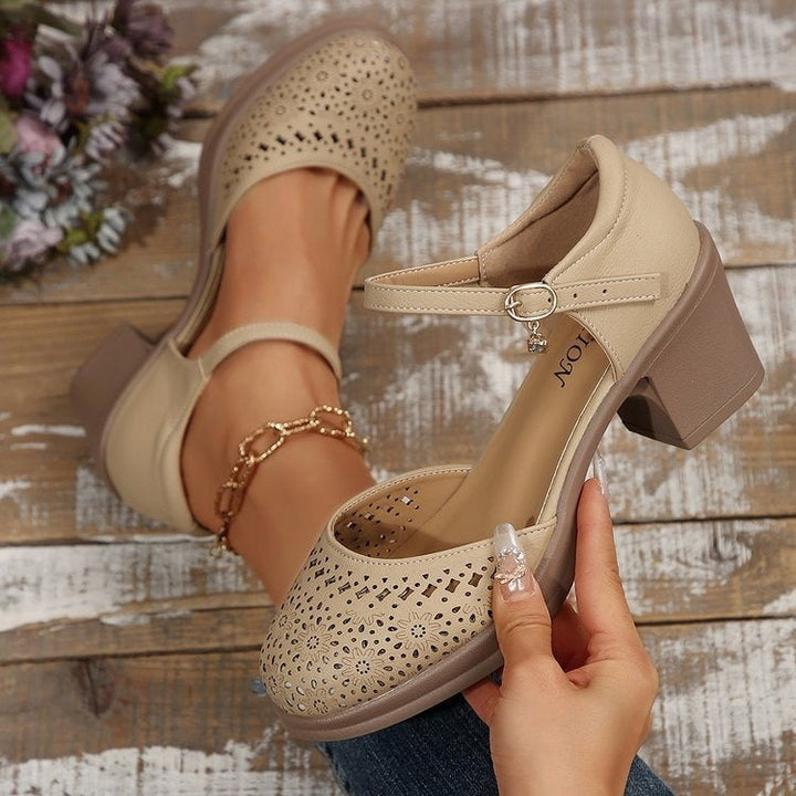 Bottines pour femmes en cuir synthétique avec boucle décorative - Noelia