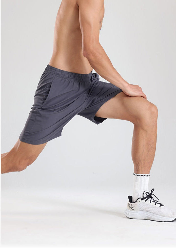 Short de sport pour homme en tissu technique respirant avec coupe droite - Dennis