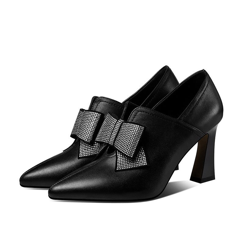 Chaussures à talons pour femmes avec nœud décoratif dans un style élégant - Clara
