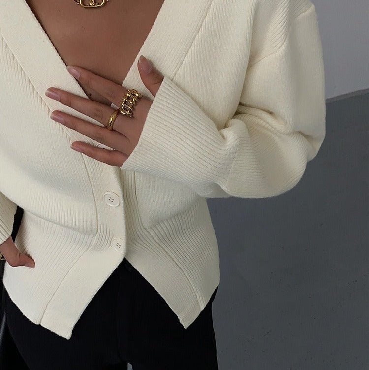 Cardigan minimaliste à col en V et coupe ajustée pour femmes - Libano